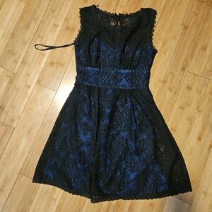 Black and blue short dress